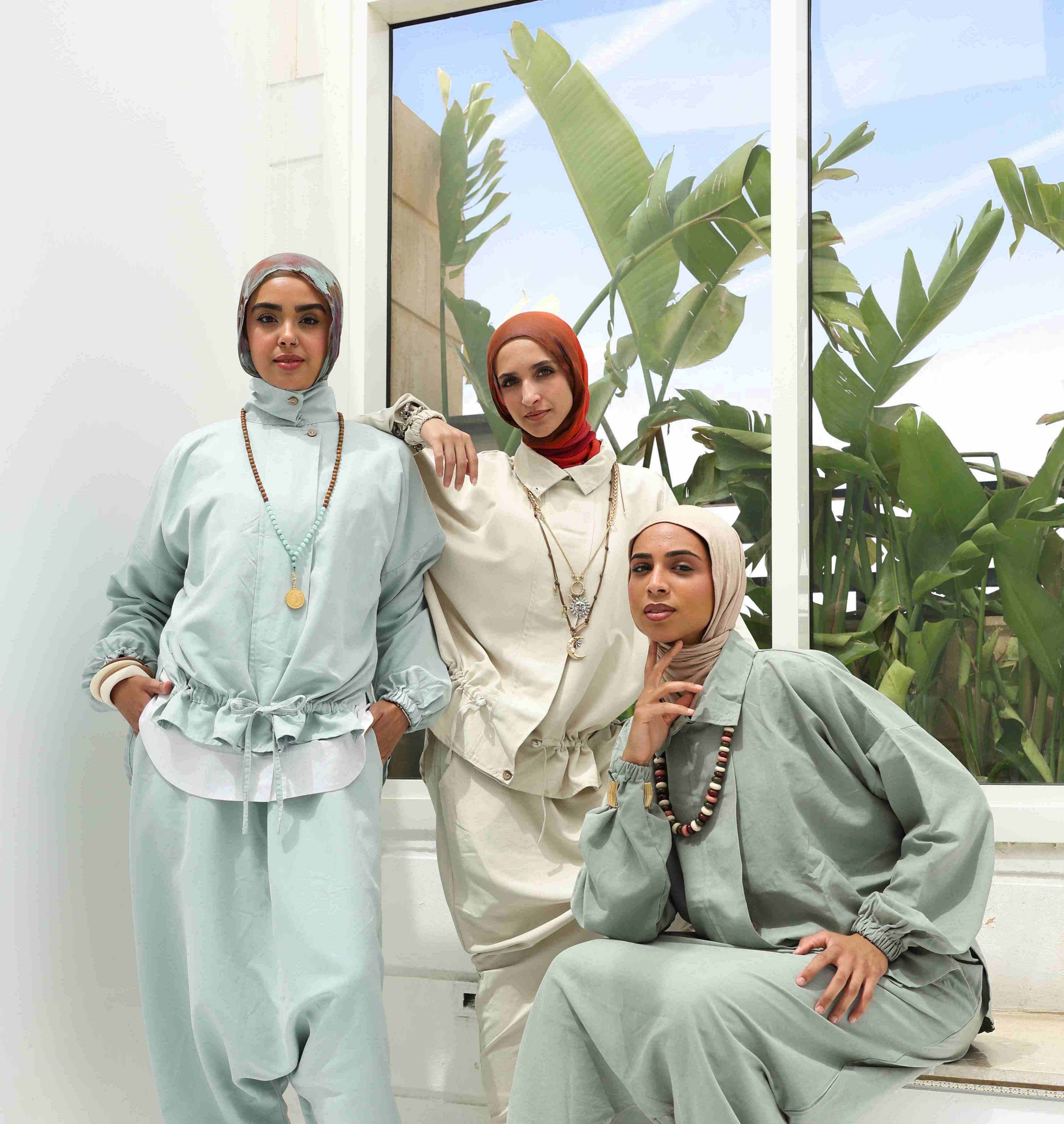 Where comfort meets modest elegance Simple. Comfortable. Effortless.